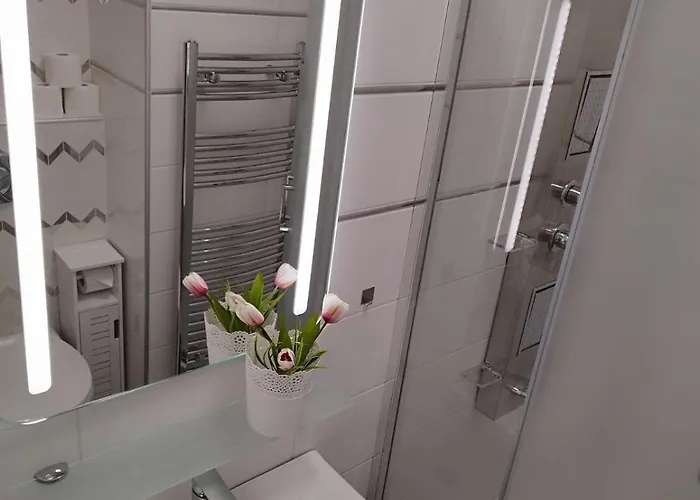 Beach Home Apartman * 巴拉顿菲赖德