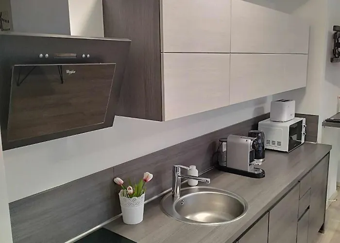 Beach Home Apartman דירה *